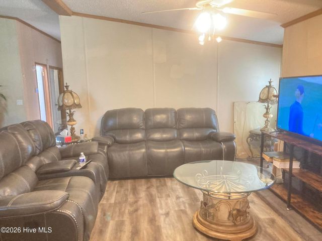 1586 Gum Swamp Church Road, Greenville, NC 27834