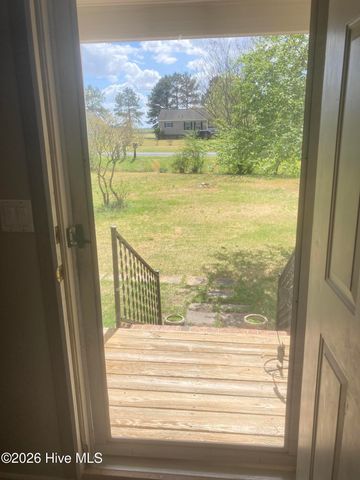 1586 Gum Swamp Church Road, Greenville, NC 27834