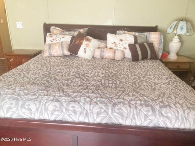 1586 Gum Swamp Church Road, Greenville, NC 27834