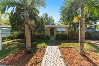 12110 NE 11th Pl, North Miami, FL 33161