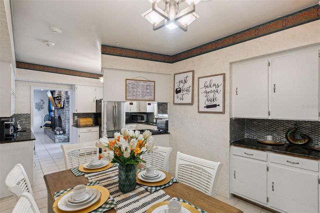 27 S CENTER STREET, Eustis, FL 32726