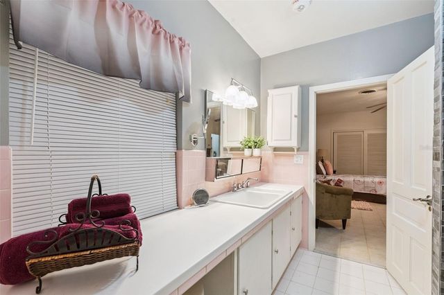 27 S CENTER STREET, Eustis, FL 32726