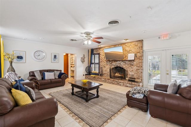 27 S CENTER STREET, Eustis, FL 32726