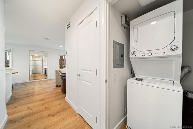 5112 Saratoga Ave 3, San Diego, CA 92107