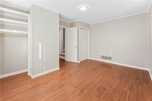 320 Crossville Court, Roswell, GA 30076