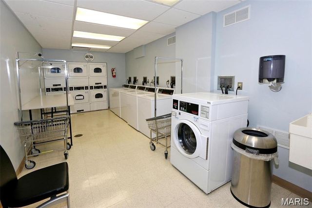 4501 Lindell Boulevard 4B, St Louis, MO 63108