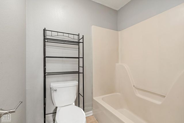 2516 Glenn Place, Jonesboro, AR 72404