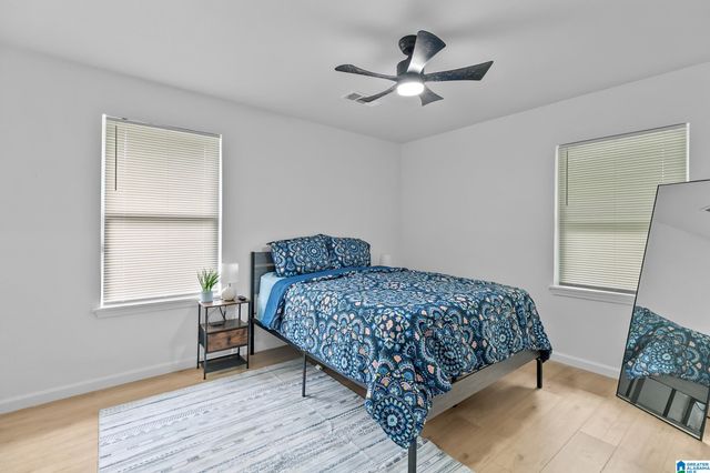916 MCMILLON AVENUE SW, Birmingham, AL 35211