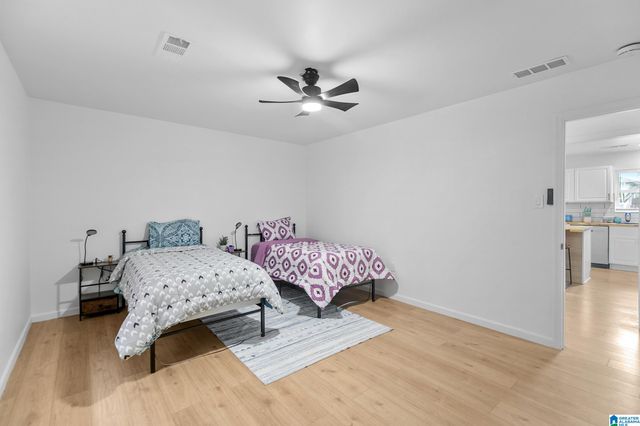 916 MCMILLON AVENUE SW, Birmingham, AL 35211
