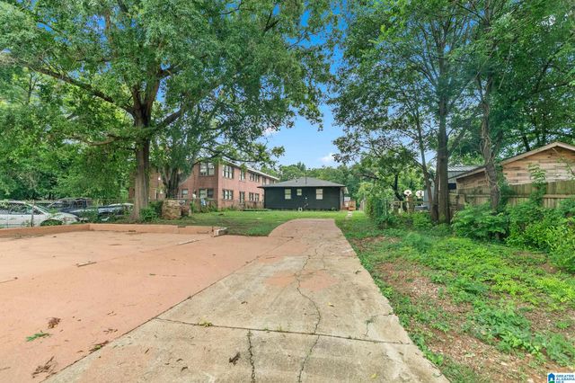 916 MCMILLON AVENUE SW, Birmingham, AL 35211