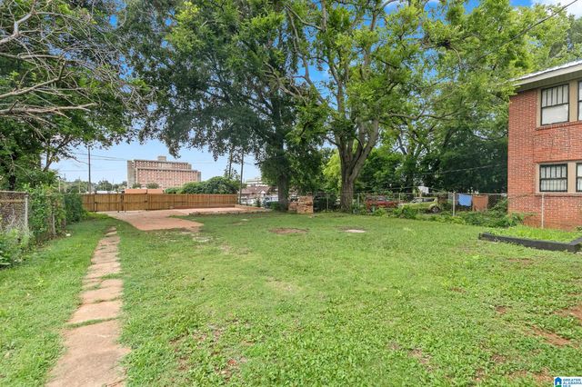 916 MCMILLON AVENUE SW, Birmingham, AL 35211