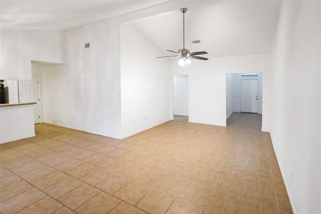 2107 Hazlitt Drive, Houston, TX 77032