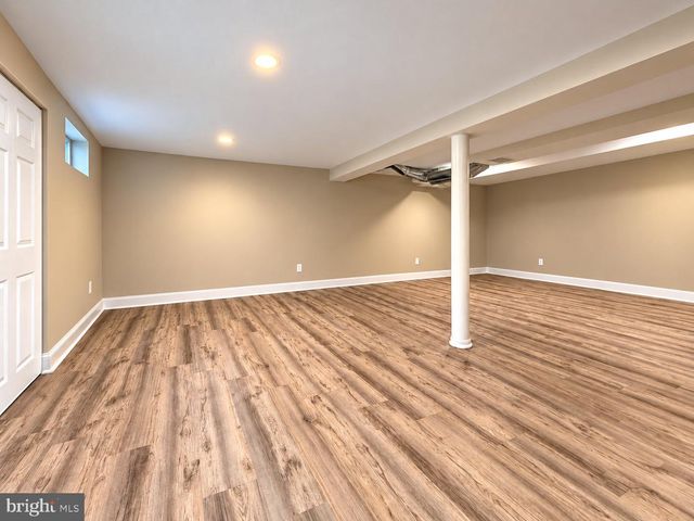 506 S NEW MIDDLETOWN RD, Media, PA 19063