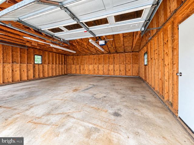 506 S NEW MIDDLETOWN RD, Media, PA 19063
