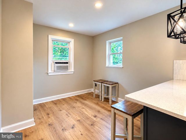 506 S NEW MIDDLETOWN RD, Media, PA 19063