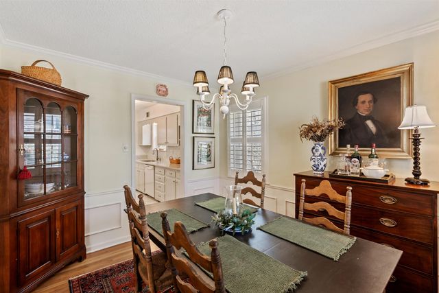 6101 IVAWOOD DR, Bartlett, TN 38134