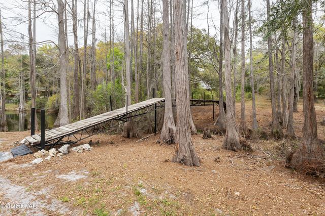 2730 Mosquito Road, Chipley, FL 32428