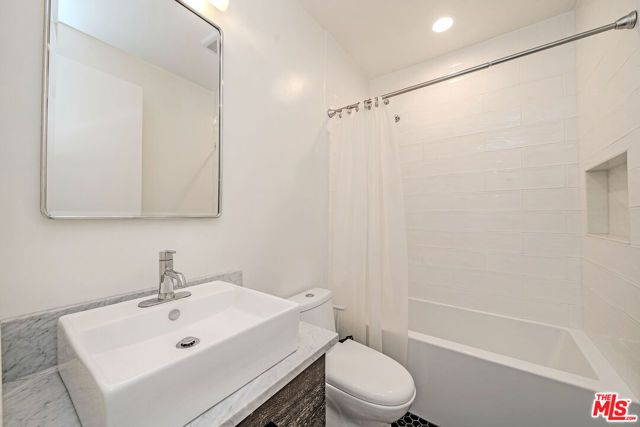 5430 Monroe Street, Los Angeles, CA 90038