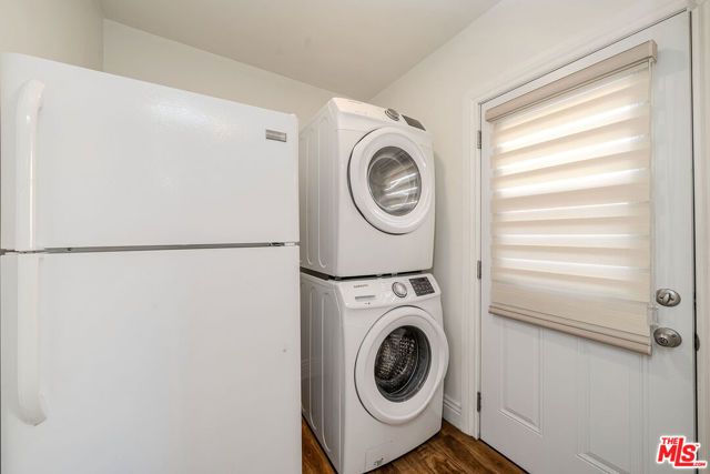 5430 Monroe Street, Los Angeles, CA 90038