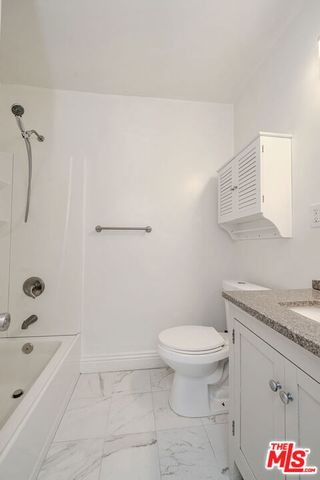 5430 Monroe Street, Los Angeles, CA 90038