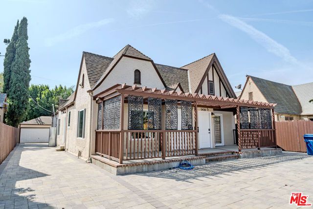 5430 Monroe Street, Los Angeles, CA 90038