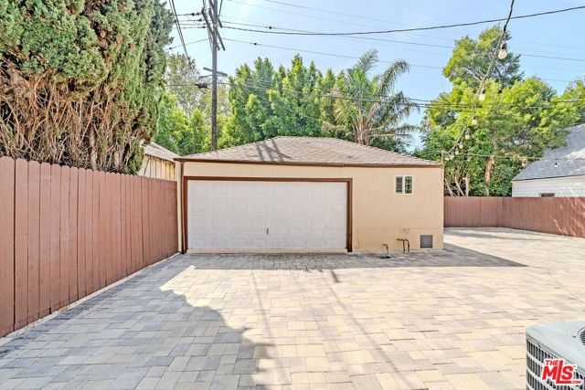 5430 Monroe Street, Los Angeles, CA 90038