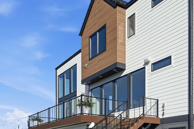 10092 Tall Grass Trail, St. John, IN 46373