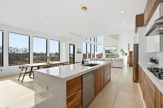 10092 Tall Grass Trail, St. John, IN 46373