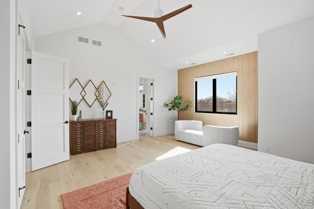 10092 Tall Grass Trail, St. John, IN 46373