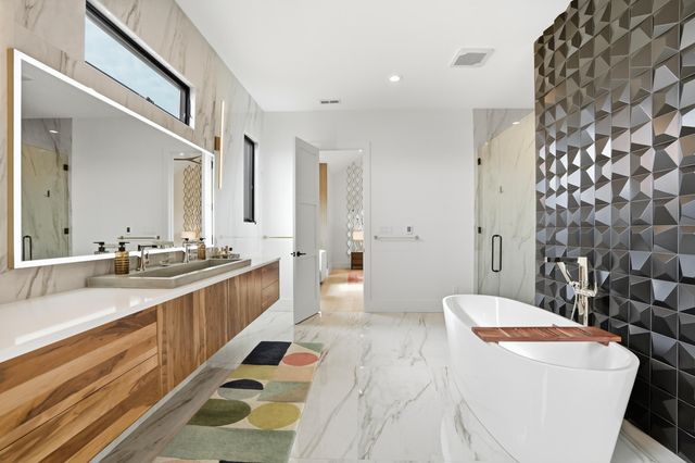 10092 Tall Grass Trail, St. John, IN 46373