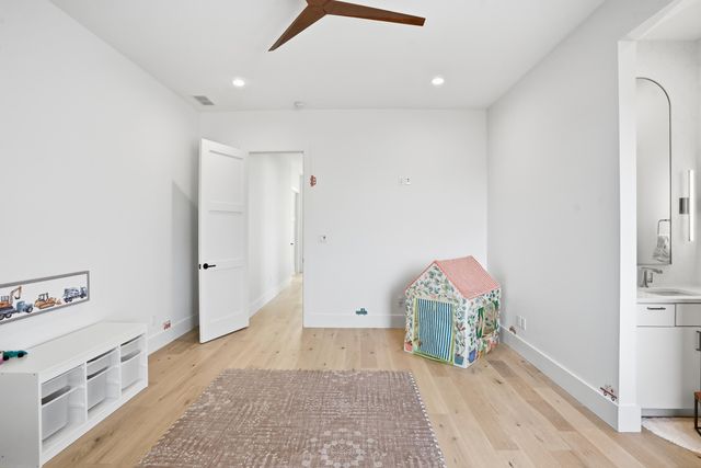 10092 Tall Grass Trail, St. John, IN 46373