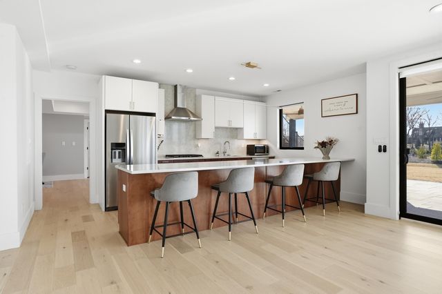 10092 Tall Grass Trail, St. John, IN 46373