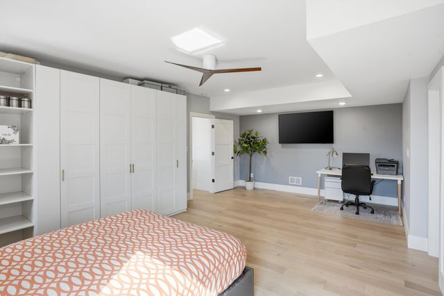 10092 Tall Grass Trail, St. John, IN 46373