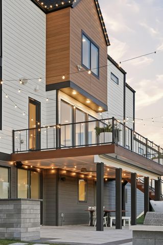 10092 Tall Grass Trail, St. John, IN 46373