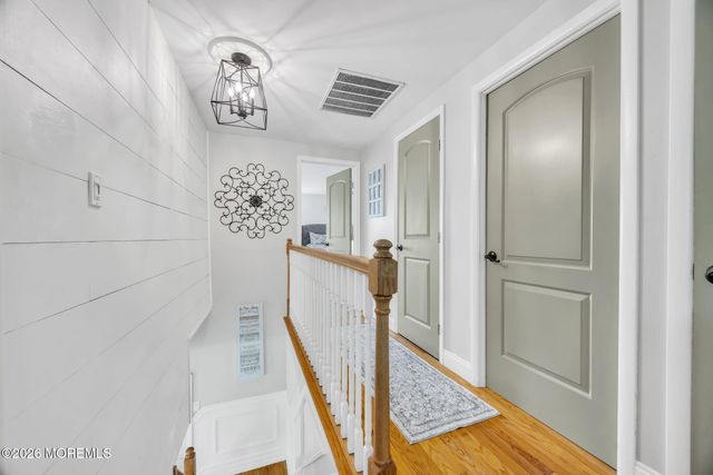 7 Stratford Drive, Old Bridge, NJ 08857