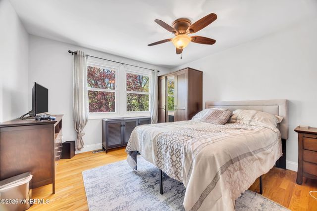 7 Stratford Drive, Old Bridge, NJ 08857