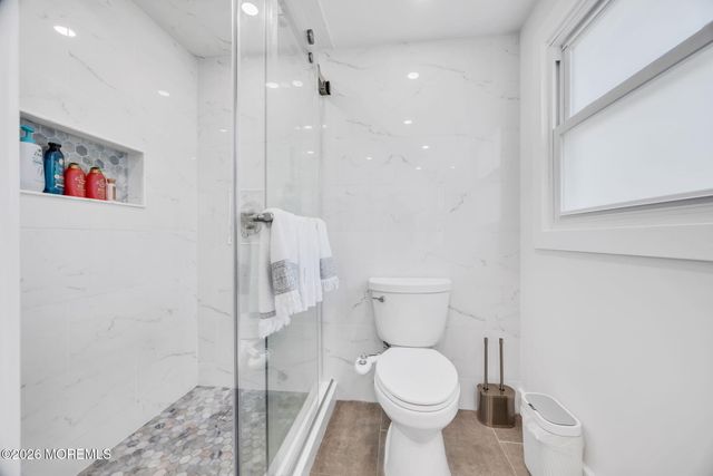 7 Stratford Drive, Old Bridge, NJ 08857