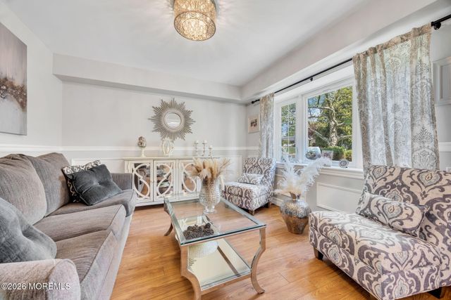 7 Stratford Drive, Old Bridge, NJ 08857