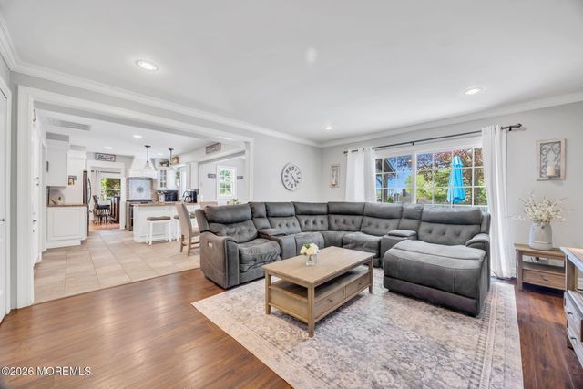 7 Stratford Drive, Old Bridge, NJ 08857