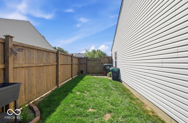 1476 Lavender Drive, Greenfield, IN 46140