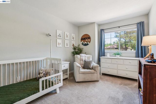 1307 Chateau Cmn, Livermore, CA 94550