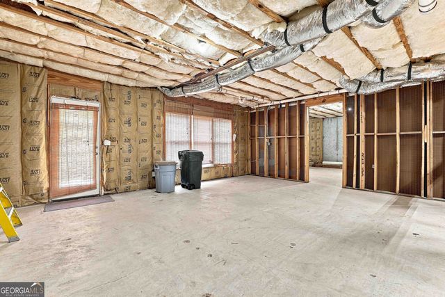 247 Highwoods Parkway, Newnan, GA 30265
