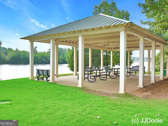 247 Highwoods Parkway, Newnan, GA 30265