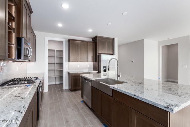 8526 S 69TH Lane, Laveen, AZ 85339