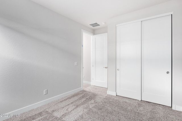 8526 S 69TH Lane, Laveen, AZ 85339