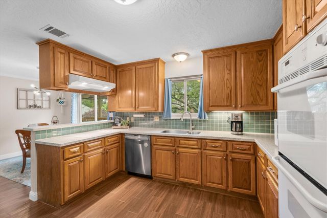 16106 Capri Drive, Jersey Village, TX 77040