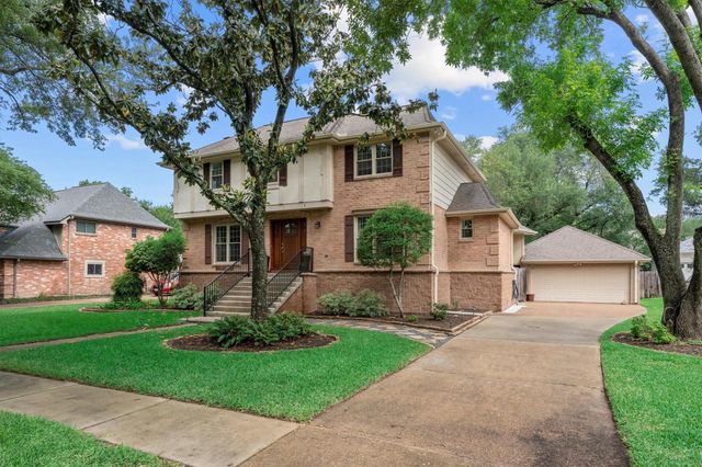 16106 Capri Drive, Jersey Village, TX 77040