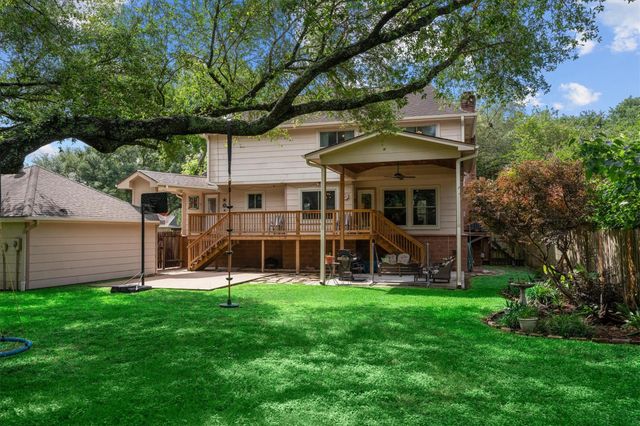 16106 Capri Drive, Jersey Village, TX 77040