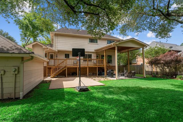 16106 Capri Drive, Jersey Village, TX 77040