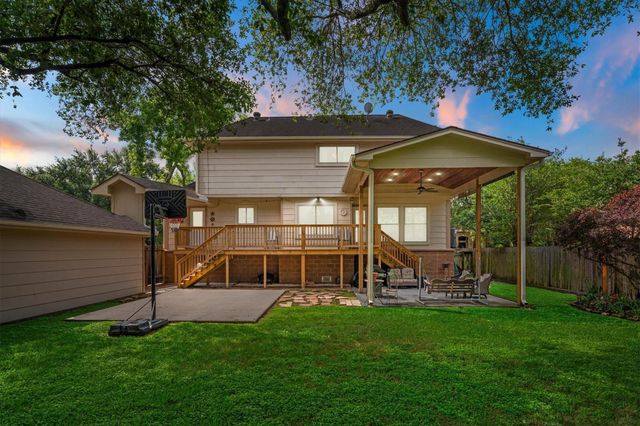 16106 Capri Drive, Jersey Village, TX 77040